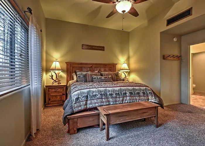 Mountain Retreat W/ Game Room, Patio & Views Indian Pine