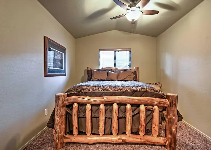 Mountain Retreat W/ Game Room, Patio & Views Holiday home *